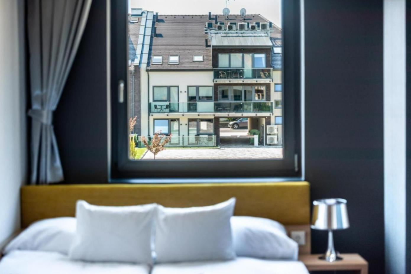 R31 Residence Sárvár Eksteriør bilde
